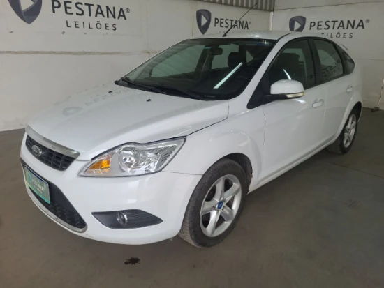 Ford Focus HC FLEX 2012/2013 Gas/Alc em Nova Santa Rita - Rio Grande do Sul