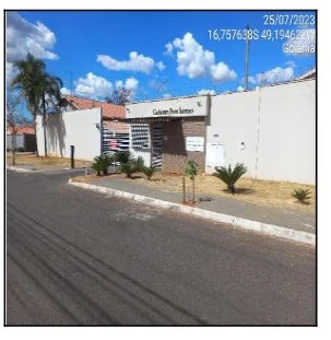 Casa com 3 Quartos em Goiânia/GO em Goiania - Goiás