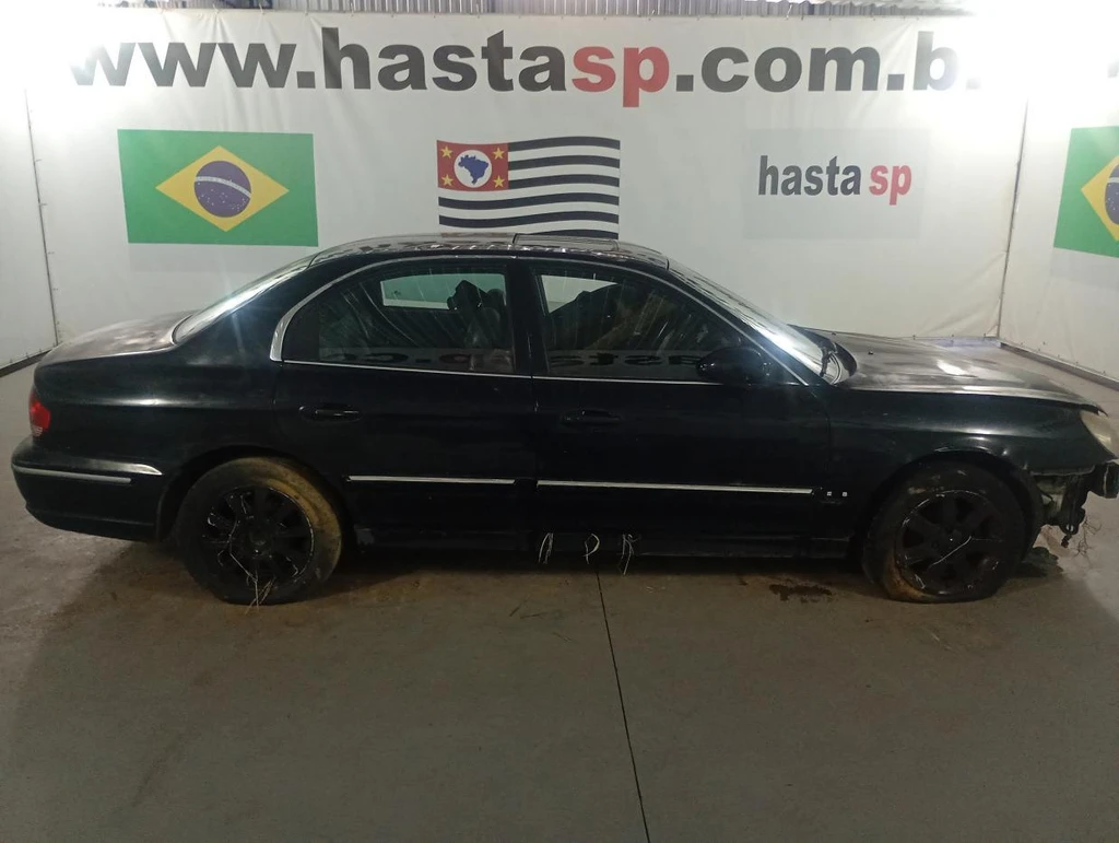 Hyundai Sonata GLS 2002 Preto em Casa Branca - São Paulo