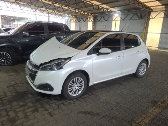 Peugeot 208 Allure MT 2017 em Nova Santa Rita - Rio Grande do Sul