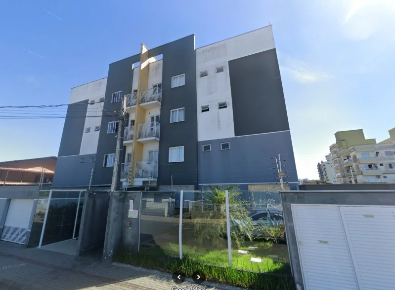 Apartamento com 63m² em Joinville/SC em Joinville - Santa Catarina