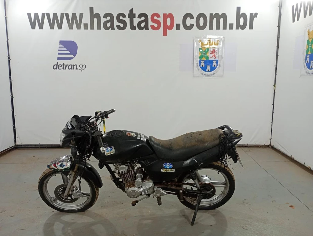 Traxx JH125 JH125 35A 2011 em Casa Branca - São Paulo