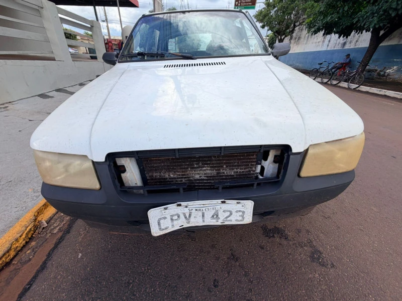 Fiat Uno em Mira Estrela/SP em Mira Estrela - São Paulo