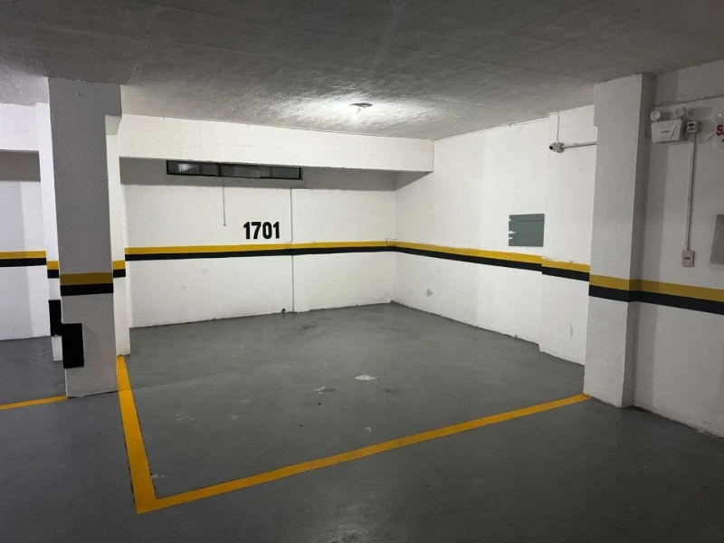 Vaga de Garagem Box 18 e 18-A no Edifício Cybila em Balneário Camboriú/SC em Balneário Camboriú - Santa Catarina