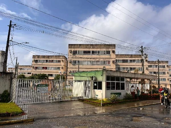 Apartamento com 2 Quartos em São Lourenço da Mata/PE em Sao Lourenco Da Mata - Pernambuco