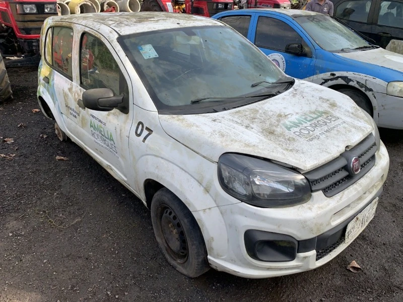 Fiat Uno Drive Drive 1.0 em Amélia Rodrigues - Bahia
