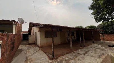 Casa em Diamante do Norte/PR em Diamante Do Norte - Paraná