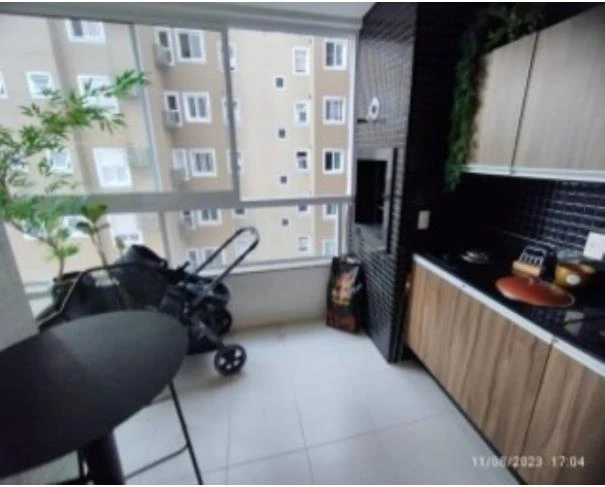 Apartamento com 3 Suítes em Joinville/SC em Joinville - Santa Catarina