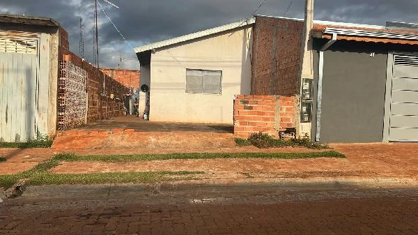 Casa com 2 Quartos em Tatui/SP em Tatui - São Paulo