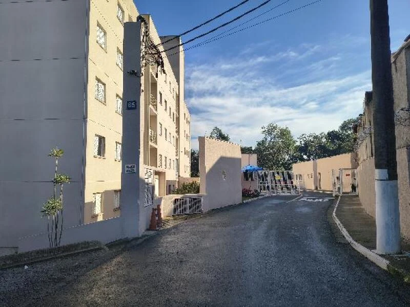 Apartamento com 2 Quartos e 1 Vaga em Cotia/SP em Cotia - São Paulo