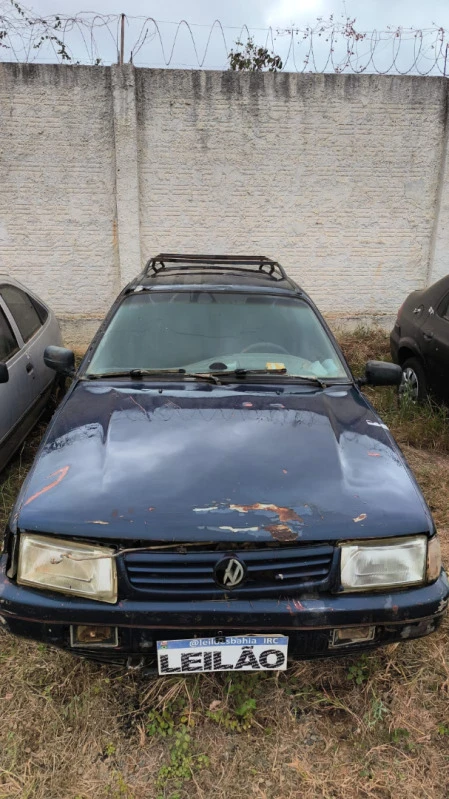 Volkswagen Quantum GL 2000 1994/1995 Gasolina Azul em Irecê - Bahia