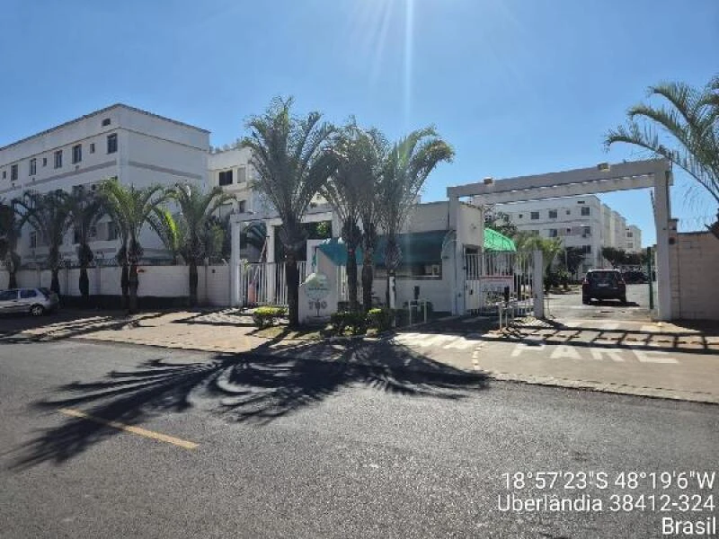 Apartamento com 2 Quartos em Uberlândia/MG em Uberlândia - Minas Gerais