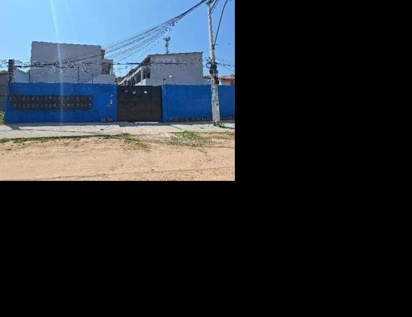 Apartamento com 1 Quarto em Sao Goncalo/RJ em Sao Goncalo - Rio de Janeiro