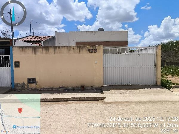 Casa em Sume, PB em Sume - Paraíba