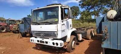 Mercedes-Benz 2726 2726 K6X4 2009 em São João Da Boa Vista - São Paulo