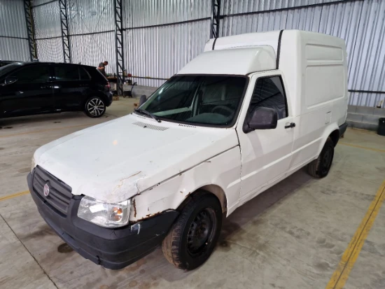 Fiat Fiorino 2013 Flex Manual 4x2 em Suzano - São Paulo