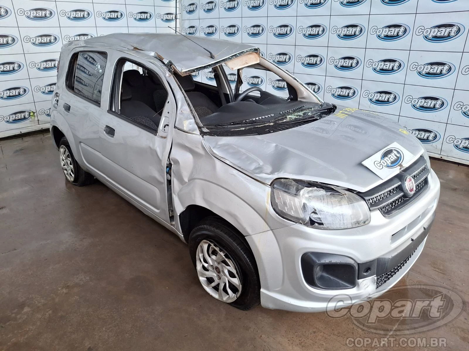 Fiat Uno Attractive 2021 1.0 Evo em Candeias - Bahia