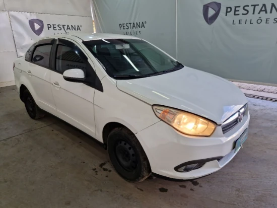 Fiat Siena Tetrafuel 1.4 2012 2013 em Nova Santa Rita - Rio Grande do Sul