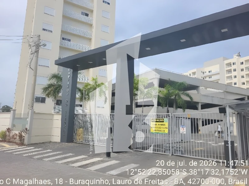 Apartamento com 2 Quartos em Lauro de Freitas/BA em Lauro De Freitas - Bahia