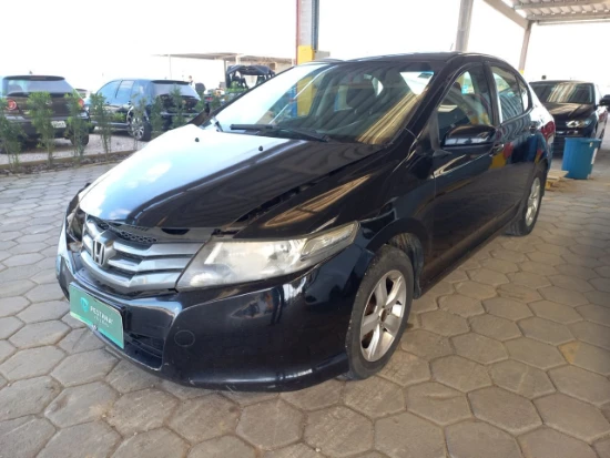 Honda City LX FLEX 2010 2011 Gas/Alc em Tijucas - Santa Catarina
