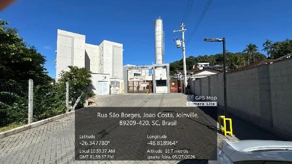 Apartamento com 2 Quartos e 2 Vagas em Joinville/SC em Joinville - Santa Catarina