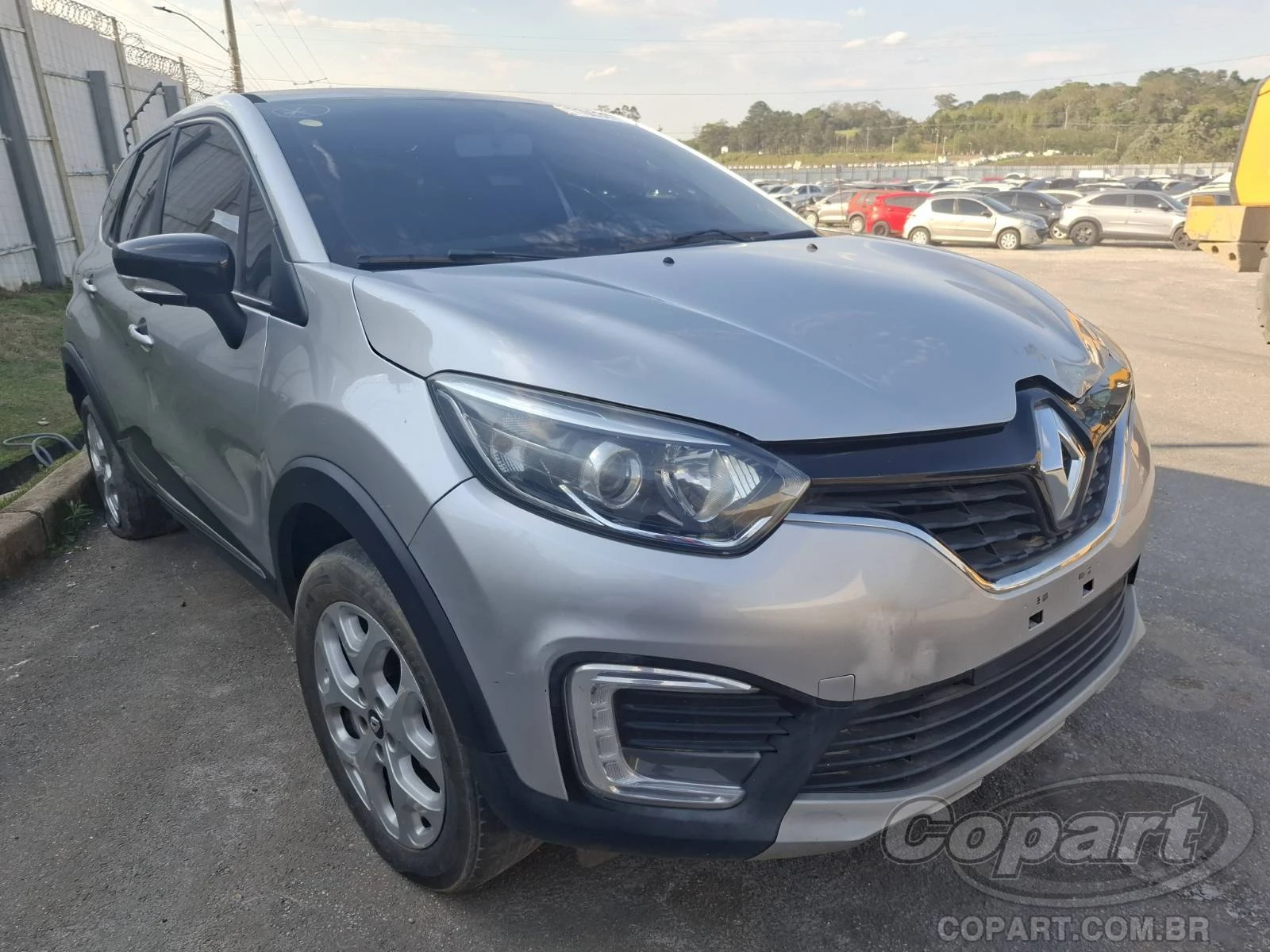 Renault Captur Zen 2018 1.6 16V SCe Flex em Itaquaquecetuba - São Paulo