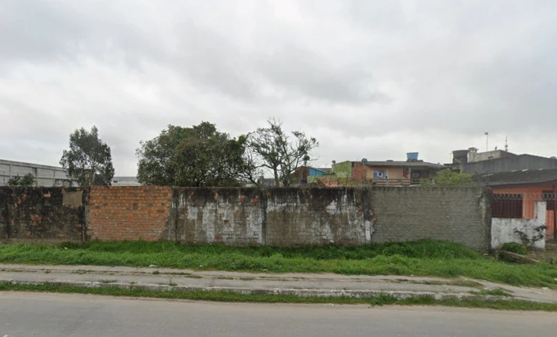 Terreno Terreno Sem Benfeitorias em Pelotas/RS em Pelotas - Rio Grande do Sul