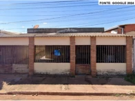 Casa com casa simples e terreno amplo em Campo Grande/MS em Campo Grande - Mato Grosso do Sul