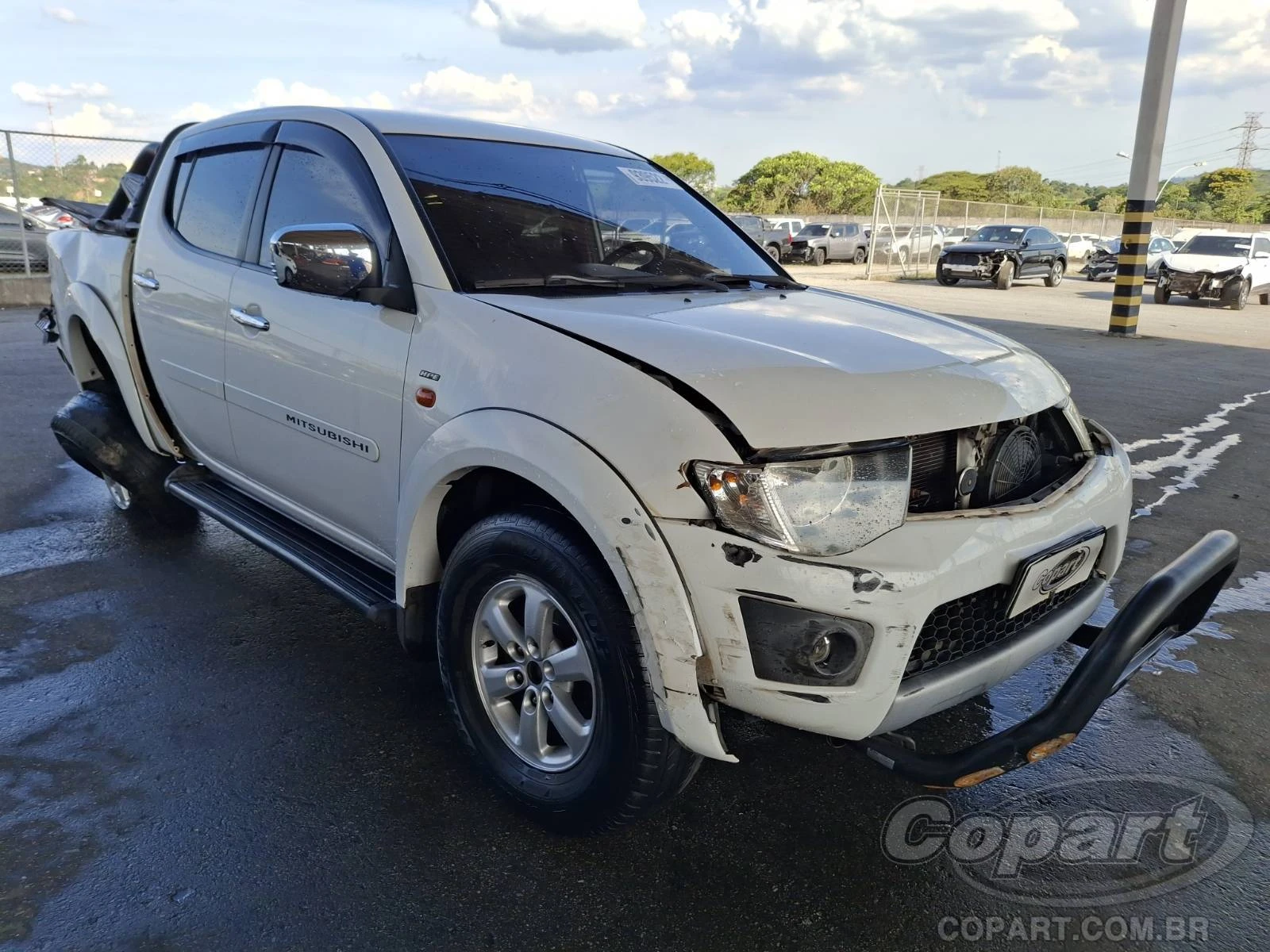 Mitsubishi L200 L200 Triton 2012 3.5 V6 em Pirapora Do Bom Jesus - São Paulo