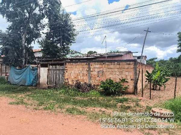 Casa com 2 Quartos em Santo Antônio do Descoberto/GO em Santo Antônio Do Descoberto - Goiás