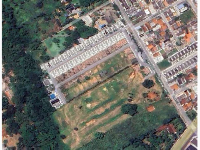 Terreno com 121 unidades residenciais em Aparecida de Goiânia/GO em Aparecida De Goiana - Goiás