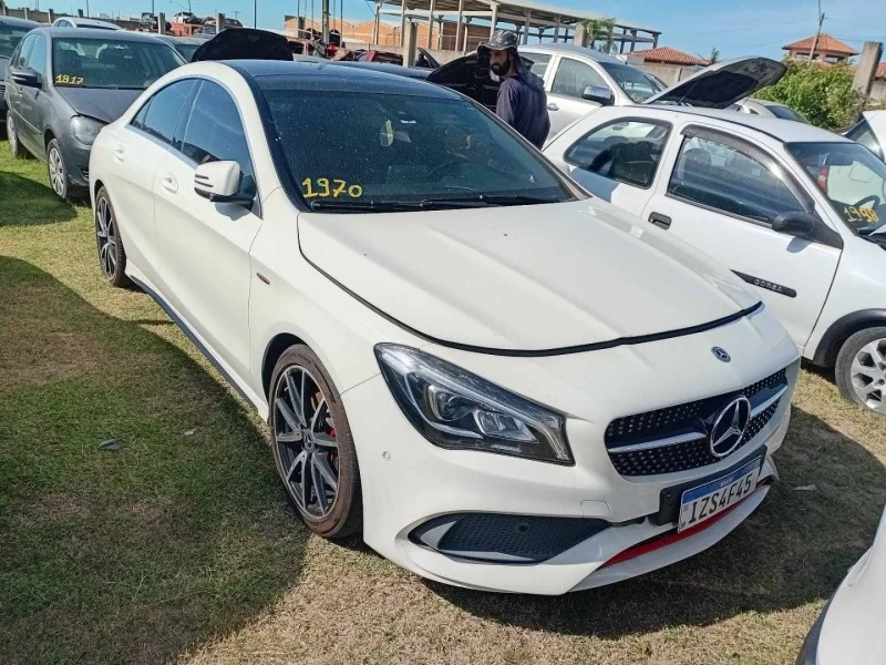 Mercedes-Benz CLA250 CLA250 2018 2.0 Automático 4MATIC em Capão Da Canoa - Rio Grande do Sul
