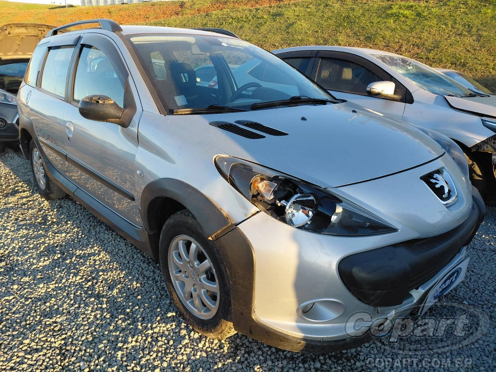 Peugeot 207 SW 207 SW 2010 1.6 16V em Itaquaquecetuba - São Paulo