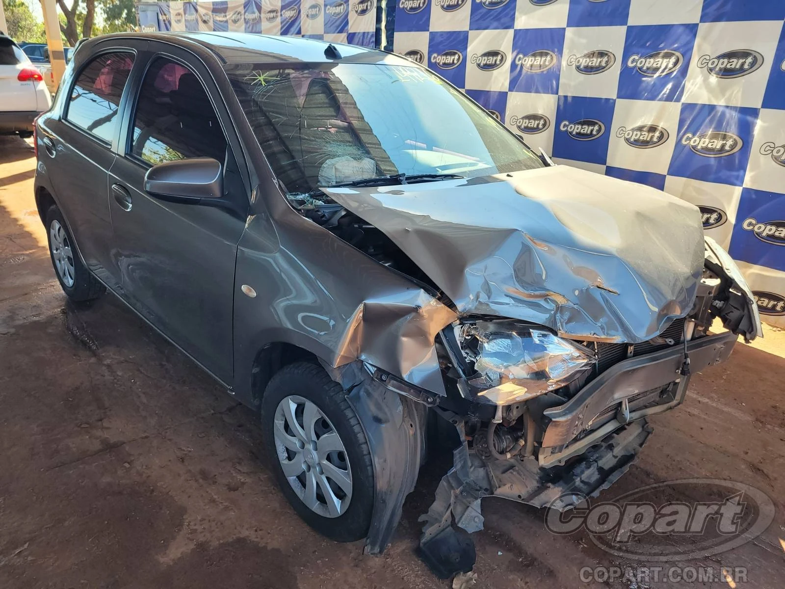 Toyota Etios XS AT 1.5 2018 Automático em Campo Grande - Mato Grosso do Sul