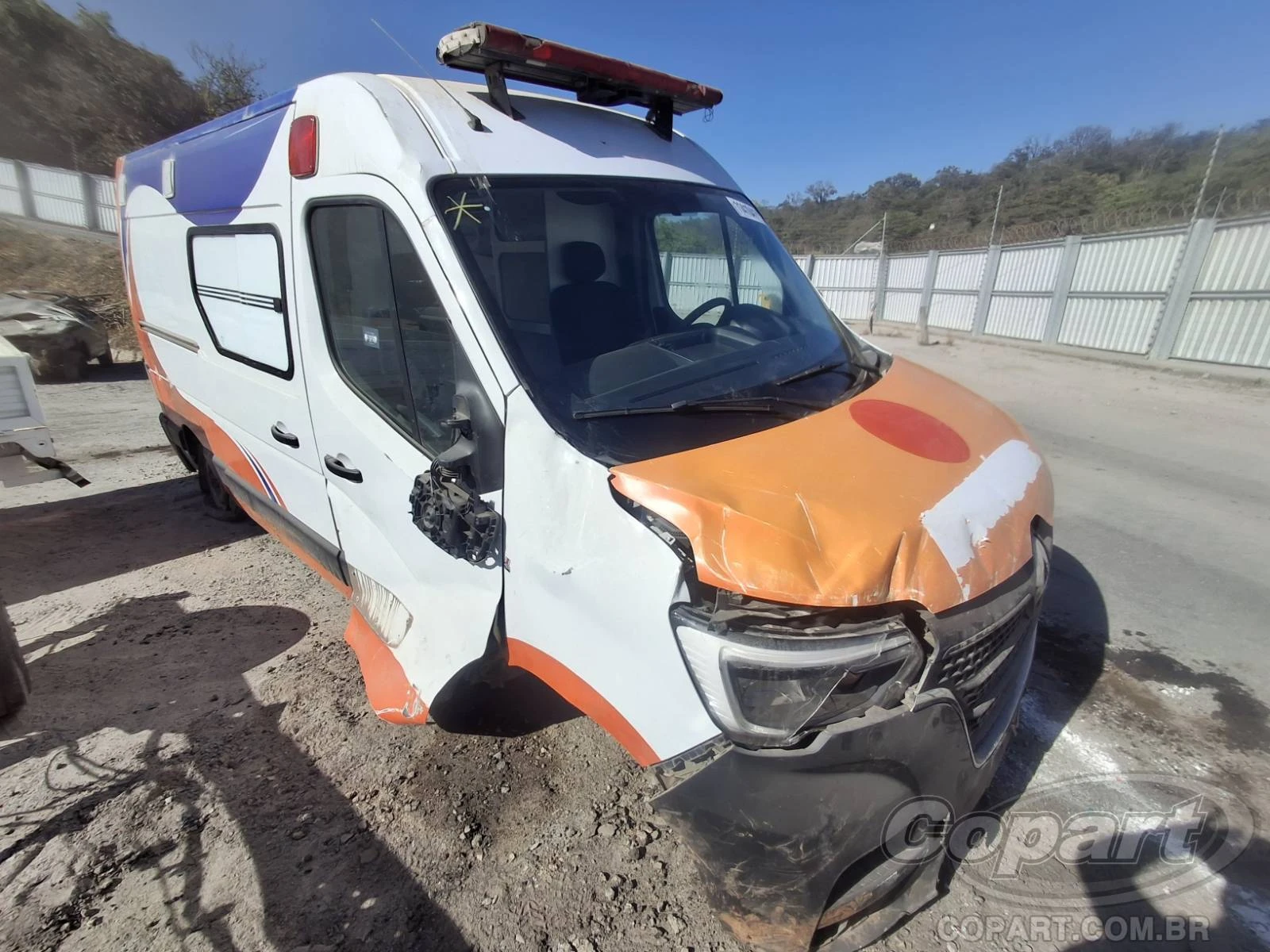 Renault Master Furgao Extra PRO L3H2 2.3 16V dCi 2024 em Betim - Minas Gerais