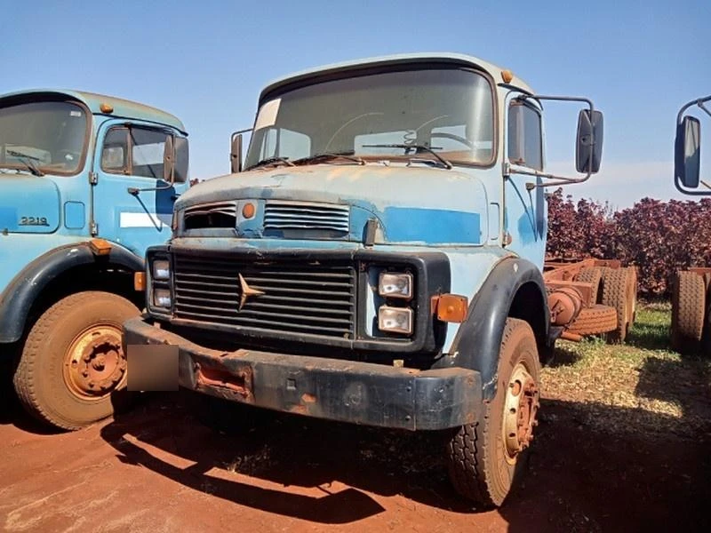 Mercedes-Benz L 2220 1988 2.2 Diesel Manual em Guaíra - São Paulo