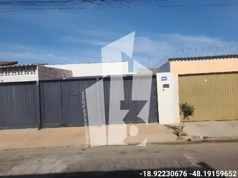 Casa com 2 Quartos em Uberlândia/MG em Uberlândia - Minas Gerais