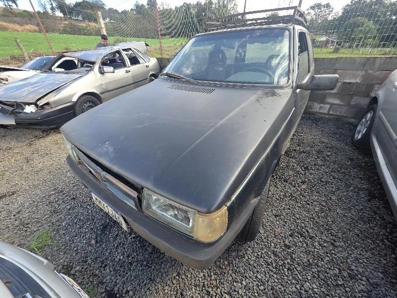Fiat Uno Mille Mille EP 1995 em Xanxerê - Santa Catarina