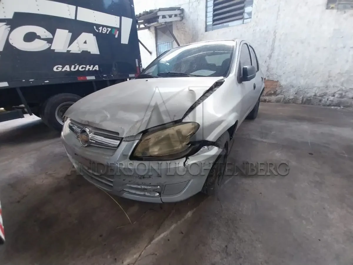 Chevrolet Prisma Joy 2009/2010 em Porto Alegre - Rio Grande do Sul