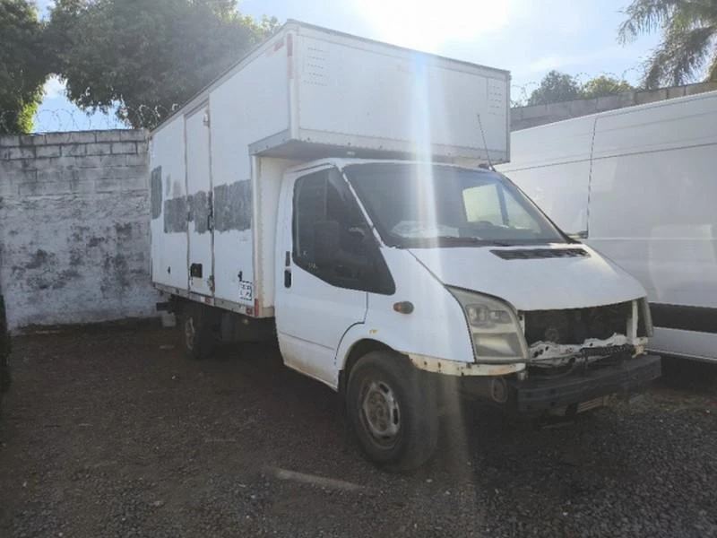 Ford Transit Transit 350L 2011 2.5 Automático em Aparecida De Goiânia - Goiás