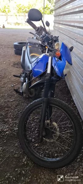 Yamaha XTZ 125E 2011 125cc Manual em Itajaí - Santa Catarina