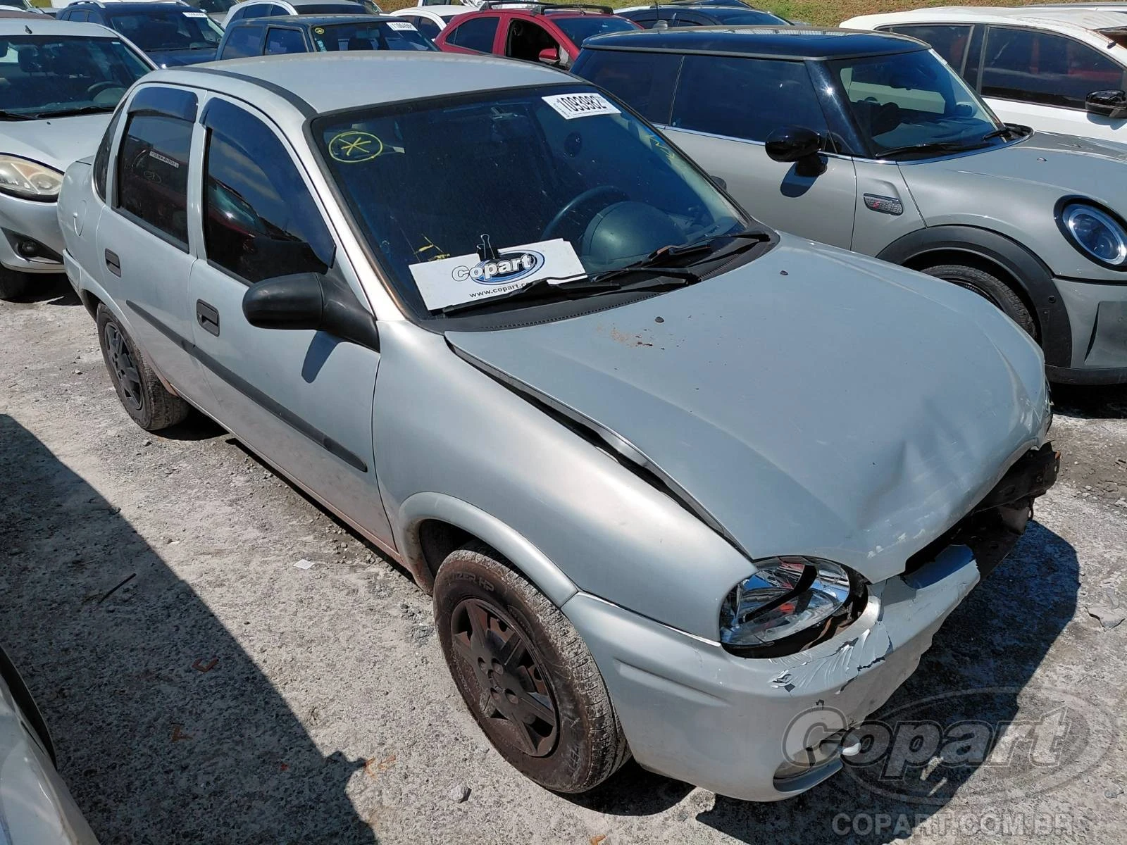 Chevrolet Corsa Sedan Wind 2000 1.0 MPFI Automático em Itaquaquecetuba - São Paulo