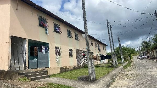 Apartamento Condomínio Residencial JD Das Palmeiras de 46m² com 2 Quartos e 1 Vaga na Garagem em Igarassu - Pernambuco