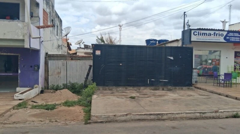Terreno com 469 m² em Araripina/PE em Araripina - Pernambuco