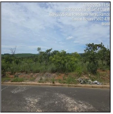 Terreno no Loteamento Lagoa Quente em Caldas Novas/GO em Caldas Novas - Goiás
