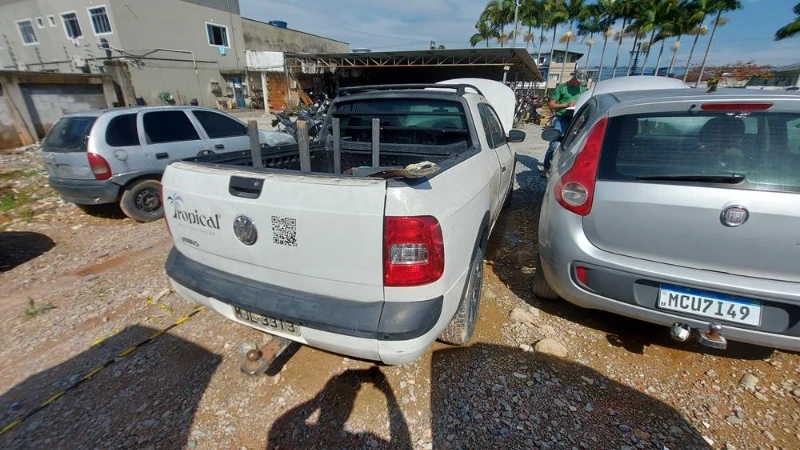 Volkswagen Saveiro CE 2012 1.6 em Palhoça - Santa Catarina