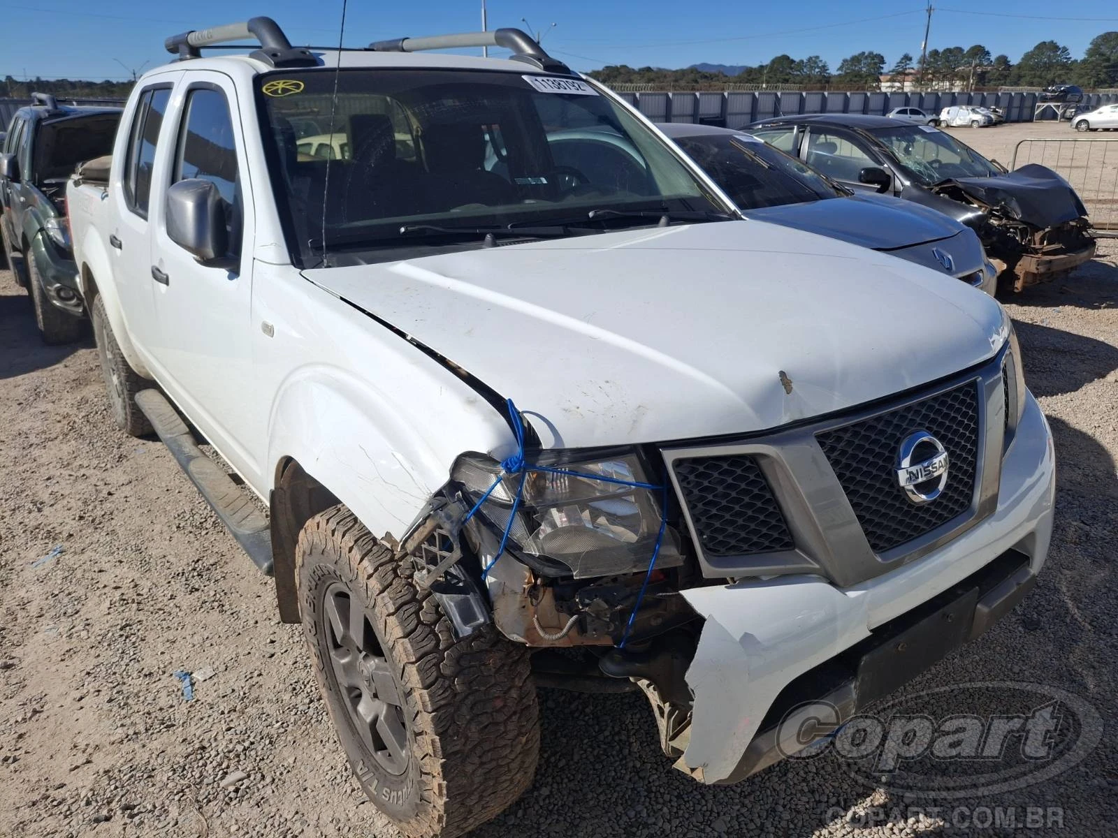 Nissan Frontier SV Attack 10 Anos 2015 2.5 Turbo em São José Dos Pinhais - Paraná
