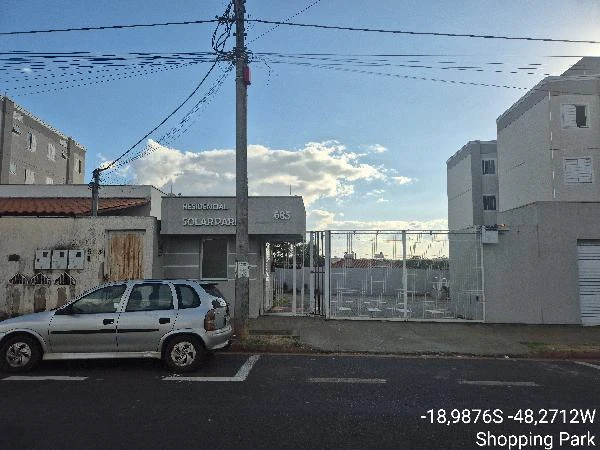 Apartamento com 2 Quartos em Uberlândia/MG em Uberlandia - Minas Gerais
