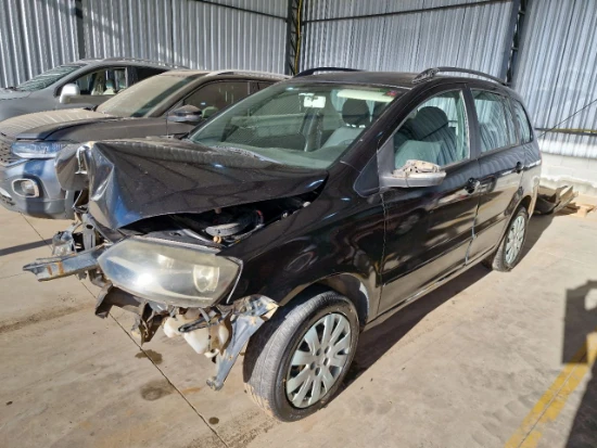 Volkswagen Spacefox GII 2011 1.0 Gasolina Automático em Suzano - São Paulo