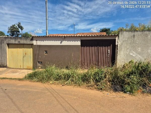 Casa com 2 Quartos em Luziania/GO em Luziania - Goiás